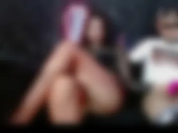 spike_and_missbush live webcam preview