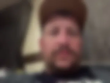 squirrlycock1 live webcam preview