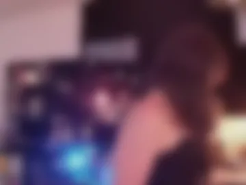 squrlgurl webcam preview
