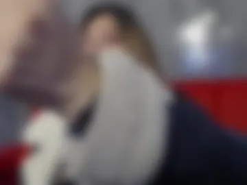 stefanny_red photo 6