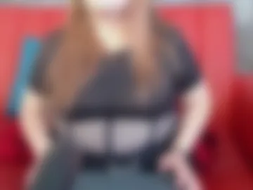 stefanny_red photo 4