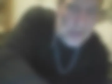 straightmaletouse live webcam preview