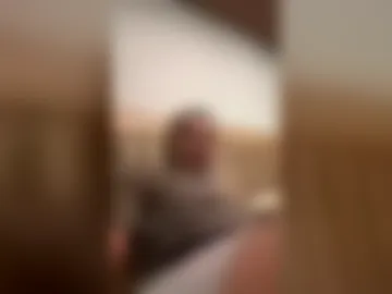 stranger_28 live webcam preview