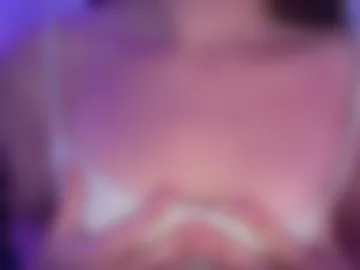 strawberrymilkbbxx webcam preview