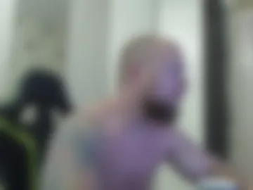 strongass18 photo 4