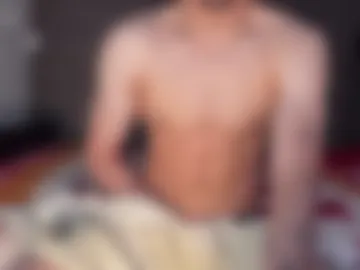 stronghardlatino photo 2