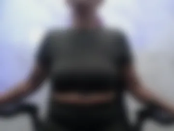 suhana_mature photo 4