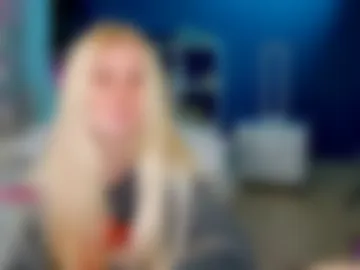 super_peach_stream photo 2