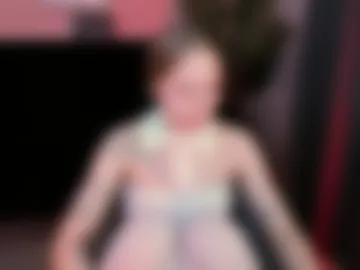 sweet_lucile photo 5