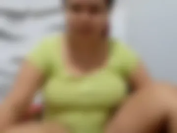 sweetbigtits_maria photo 8