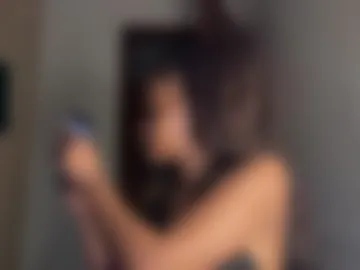 sweetnia754136 webcam preview