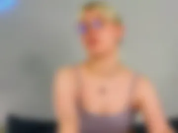 t_blonde photo 4