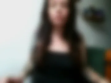 talktomenicely_ photo 2