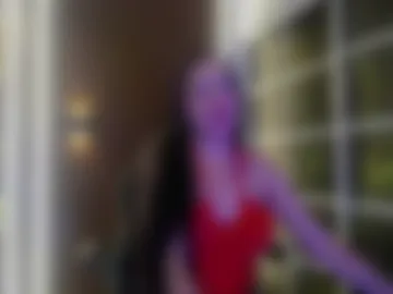 tamara_priya webcam preview