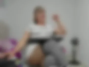 tania_lucia1 photo 2