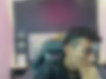 taylermiles live webcam preview