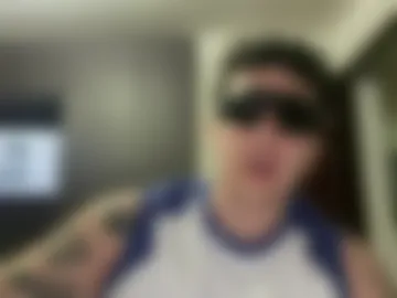 tcrxxxguy live webcam preview