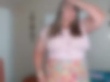 teases webcam preview