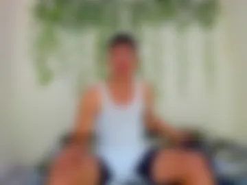 teylor_hot_21cm live webcam preview