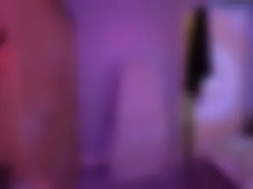 tgirl_kirstie live webcam preview