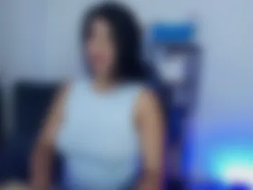 thalianabrunette photo 2