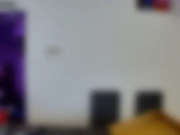 thckcrvd live webcam preview