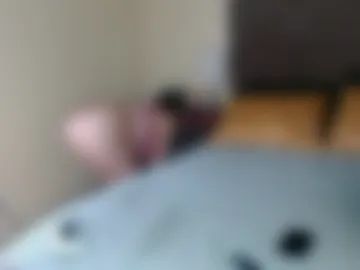 the_cream_team_va live webcam preview