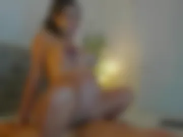 the_little_mia photo 3