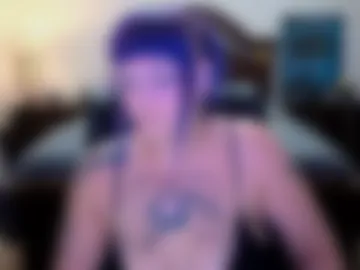 theameilacyber photo 3