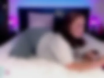 thecrystalcream webcam preview