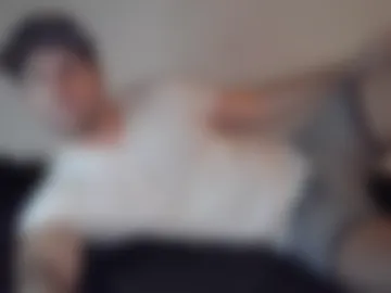 theetwohander webcam preview