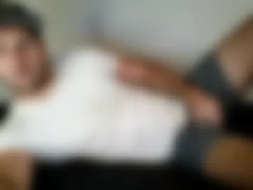 theetwohander webcam preview