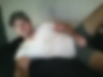 theetwohander photo 3