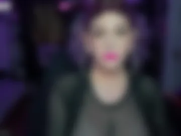 thelizzilust live webcam preview
