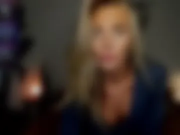theselina_kyle webcam preview