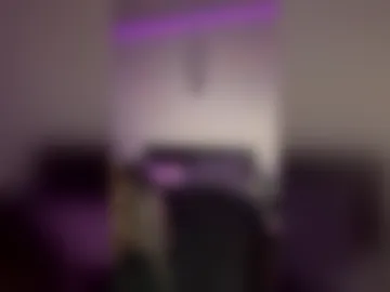 theyyluvvindica live webcam preview
