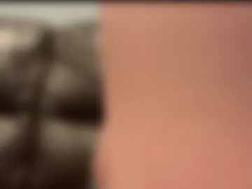 thicc18guy live webcam preview