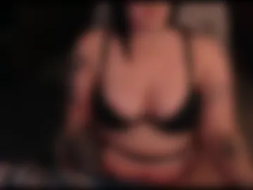 thicc_gianna webcam preview