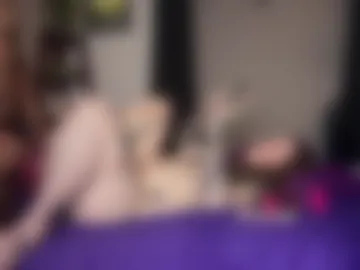 thiccccaramel live webcam preview