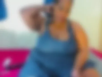 thickleeyanaxxx photo 7