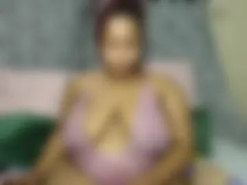 thicknjucieee photo 9