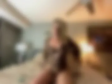 thickwhitegirl616114 photo 5
