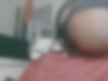 thugpucci live webcam preview