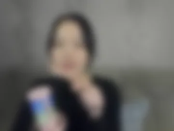 tia_kaii live webcam preview