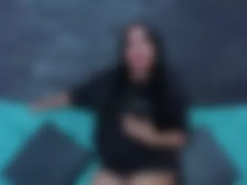tiana_glow29 webcam preview