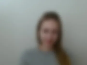 tiarasmile photo 3