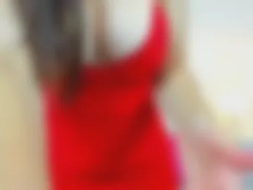 tiarussell photo 6