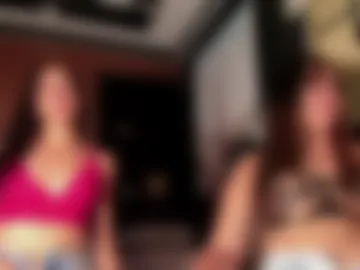 tifannyandkatya photo 4
