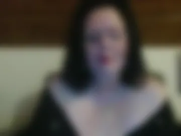 tiffanymature photo 8