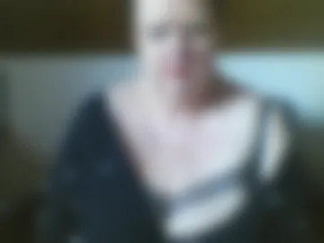 tiffanymature photo 5